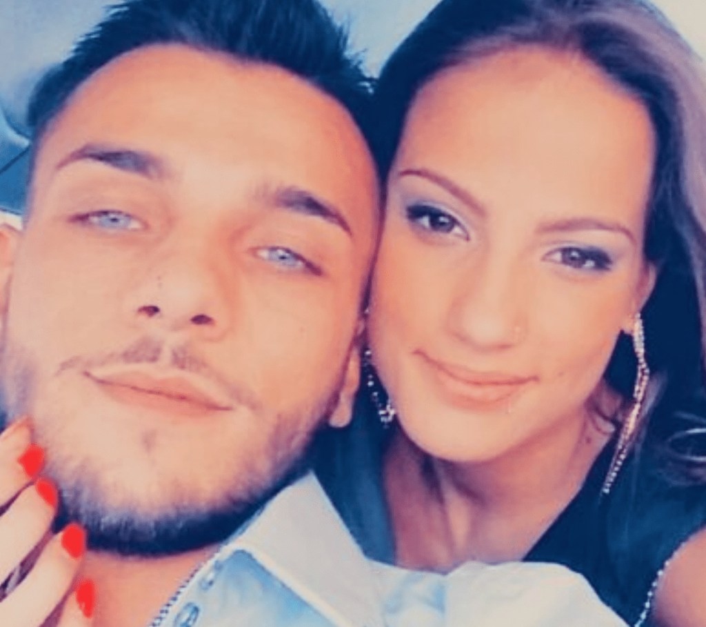 Image of a singer performing.